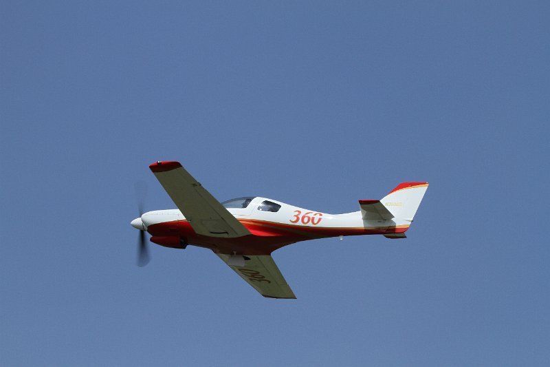 IMG_2103.CR2.jpg